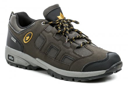 Pánska celoročná trekingové aj vychádzková obuv značky Lico na šnurovanie šnúrkami, vyrobená z kombinácie syntetického a textilného materiálu s membránou Comfortex.
