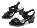Jana 8-28308-28 čierne dámske sandále na podpätku šírka H | ARNO-obuv.sk - obuv s tradíciou