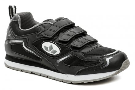 Celoročná športová obuv na suchý zips, vyrobená z textilného materiálu v kombinácii so syntetickým materiálom.