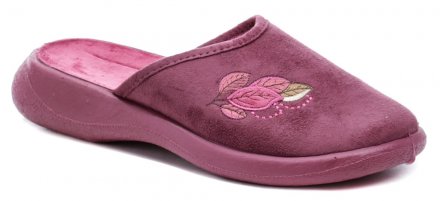 Celoročné domáce prezúvkové papuče s plnou špicou a voľnou pätou, vyrobená z textilného materiálu.