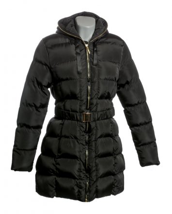 Dámsky zimný kabát so zapínaním na zips a kapucňou. Kabát je vyrobený 100% z polyesteru.
