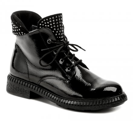 Dámska zimná vychádzková obuv na šnurovanie aj na zips, vyrobená zo syntetického materiálu a zateplená textilným materiálom.